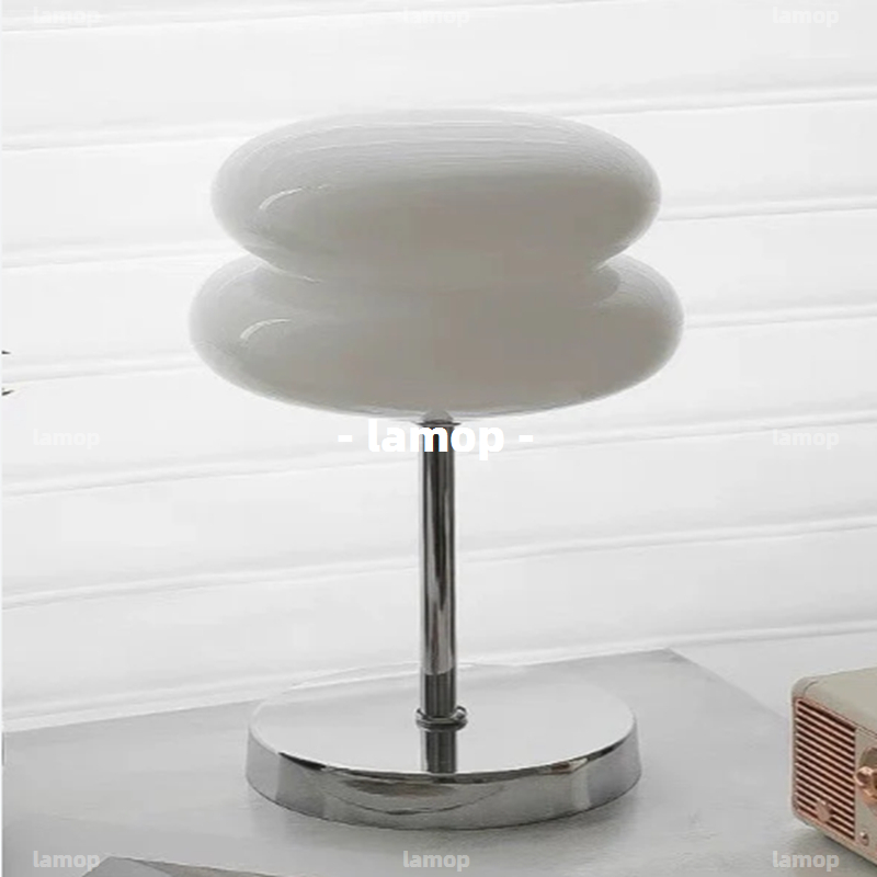 バウハウス クリームグローブ テーブルランプ ミッドセンチュ - Lighting Decor For Living Room のレビューと価格