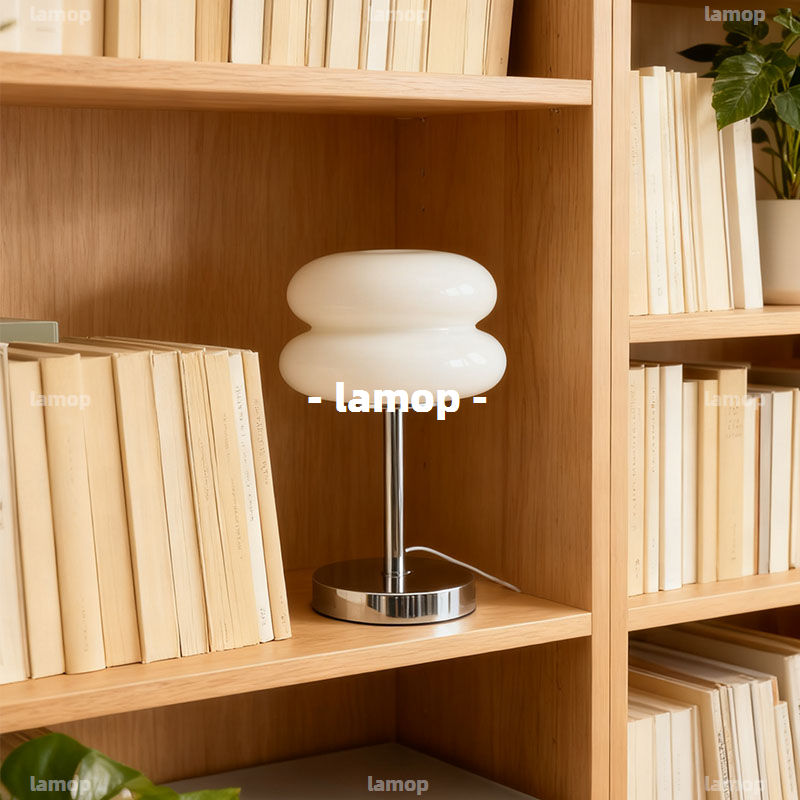 バウハウス クリームグローブ テーブルランプ ミッドセンチュ - Lighting Decor For Living Room のレビューと価格