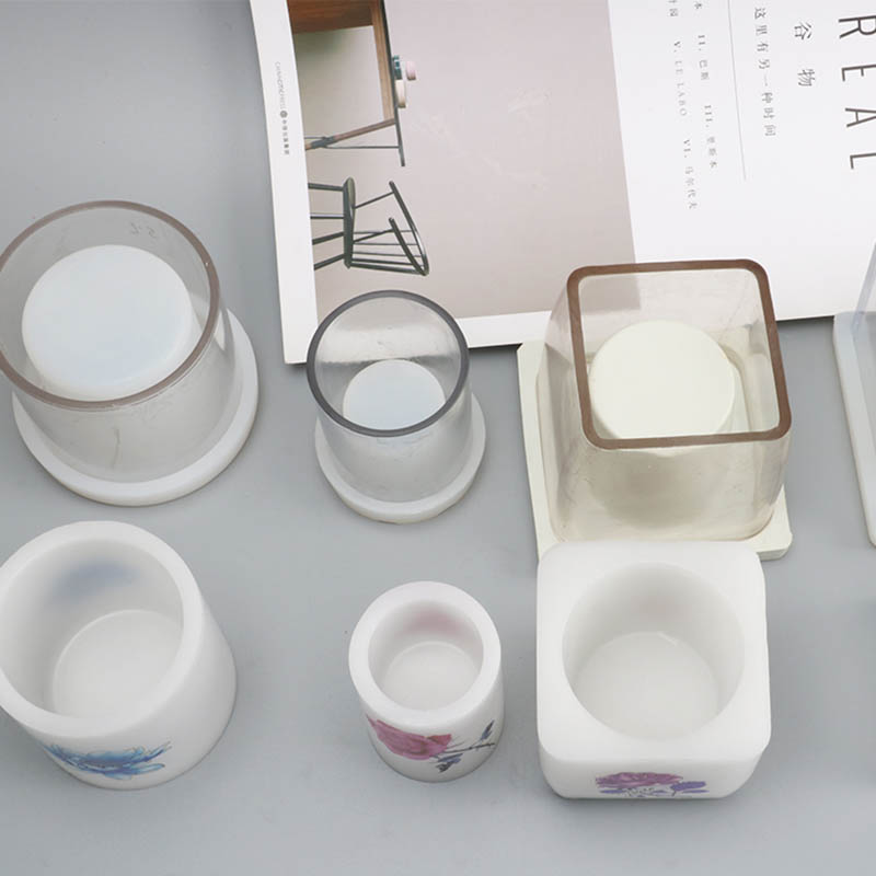 風防付きのワックスカップ型、アクリル製、中空のティライトホル - Candle Holder Set のレビューと価格