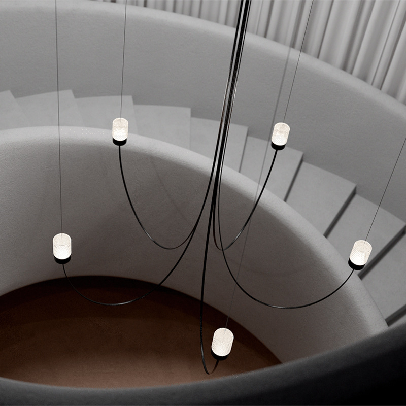 北欧ムーイ重力シャンデリアモダンミニマリストラインライトロフ - Decor Lighting Online のレビューと価格